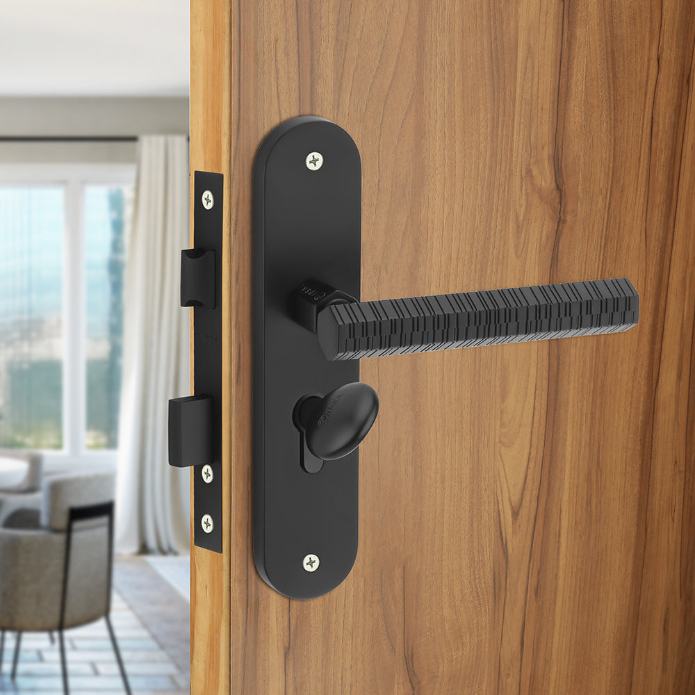 IPSA Curve Moderna Handle Series on 8" Plate CYS Lockset with 60mm Coin and Knob - Matte Finish Black