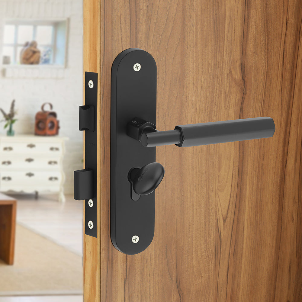 IPSA Bolt Moderna Handle Series on 8" Plate CYS Lockset with 60mm Coin and Knob - Matte Finish Black