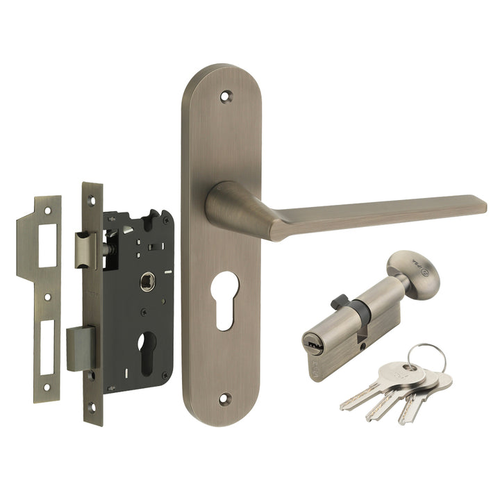 IPSA Pour Moderna Handle Series on 8" Plate CYS Lockset with 60mm One Side Key and Knob - Matte Antique Finish MAB