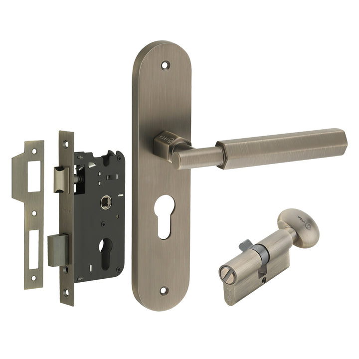 IPSA Bolt Moderna Handle Series on 8" Plate CYS Lockset with 60mm Coin and Knob - Matte Antique Finish MAB