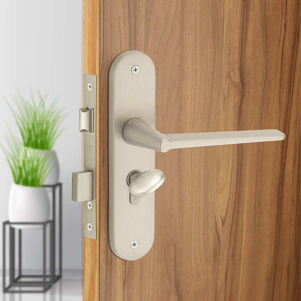 IPSA Pour Moderna Handle Series on 8" Plate CYS Lockset with 60mm Coin and Knob - Matte Satin Nickel Finish MSS