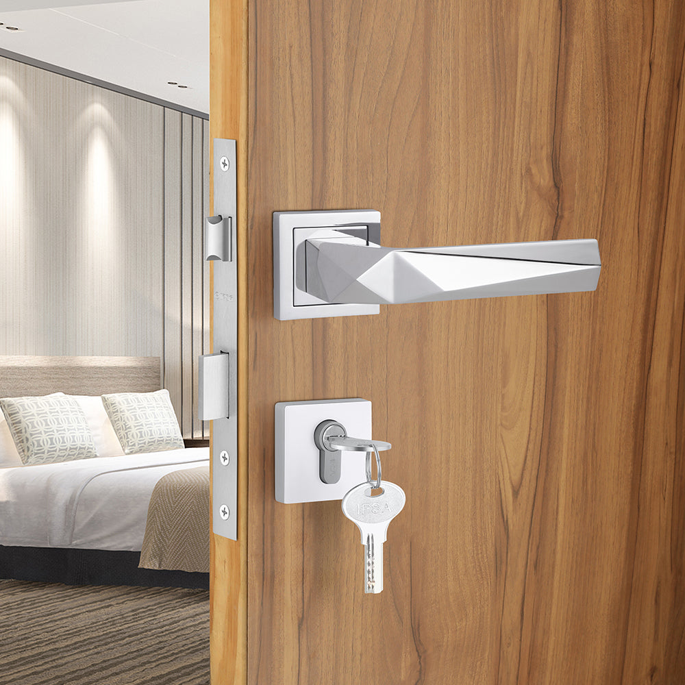 IPSA Ora Premium Range Mortise Handle On Rose Lockset with 60mm One Side Key & Knob Cylinder Finish - CP